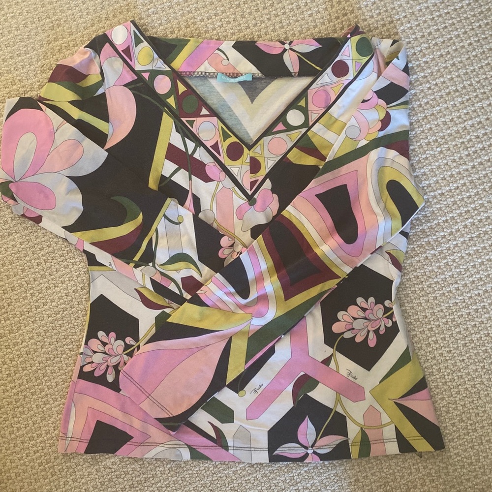 Emilio Pucci v neck top